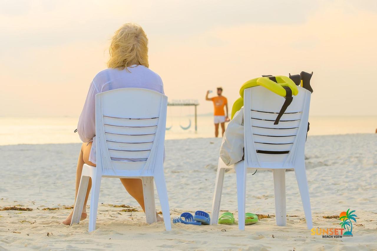 Sunset Beach View Dhangethi Екстериор снимка